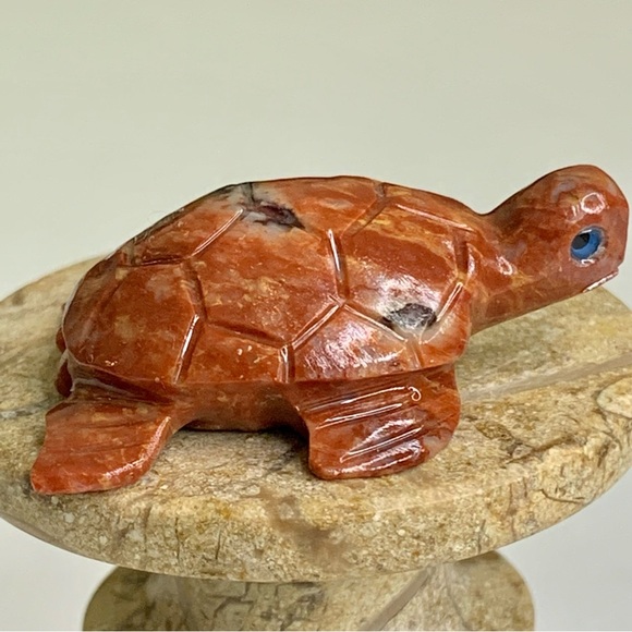 SEA TURTLE Soapstone Figurine MINI Carved Red Stone Crystal Animal Figure 1.5" - Picture 6 of 15